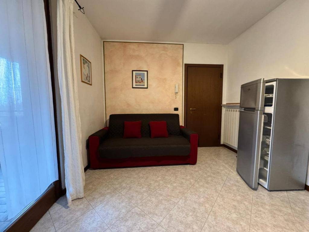 Appartamento a Peschiera del garda in Via Torbiera - Foto 5