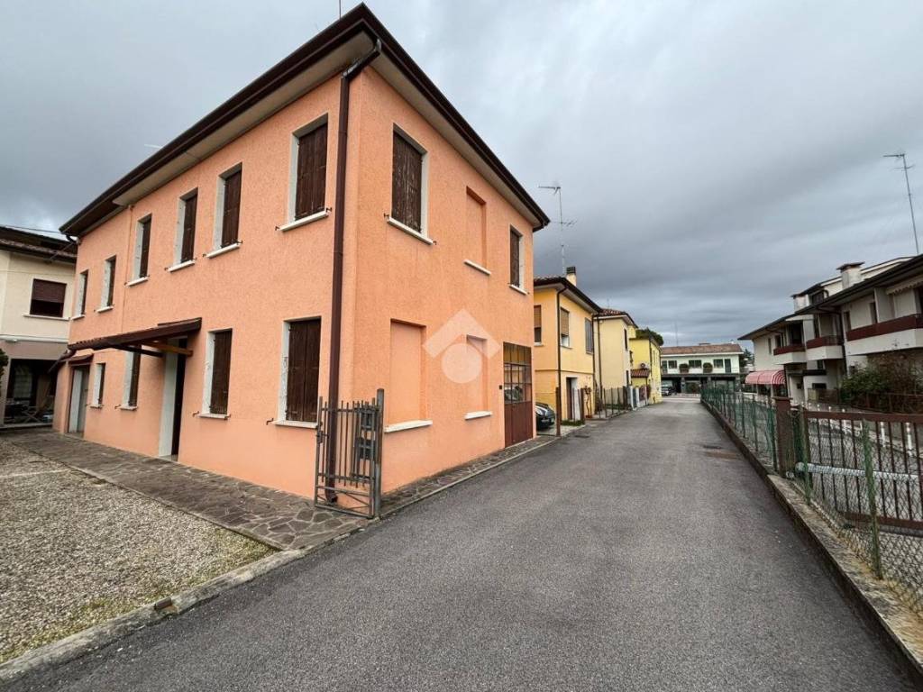 Villa a Silea in Via Lanzaghe, 1 - Foto 2