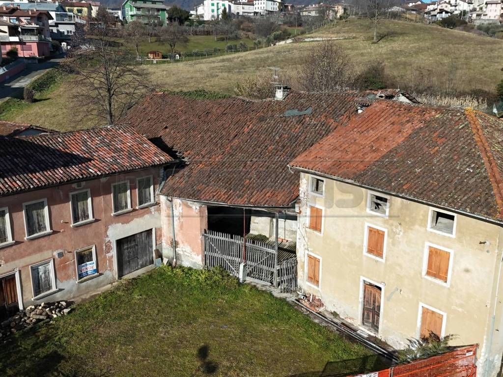 Villetta a schiera a Valdagno in Via Priara Castello, 42 - Foto 3