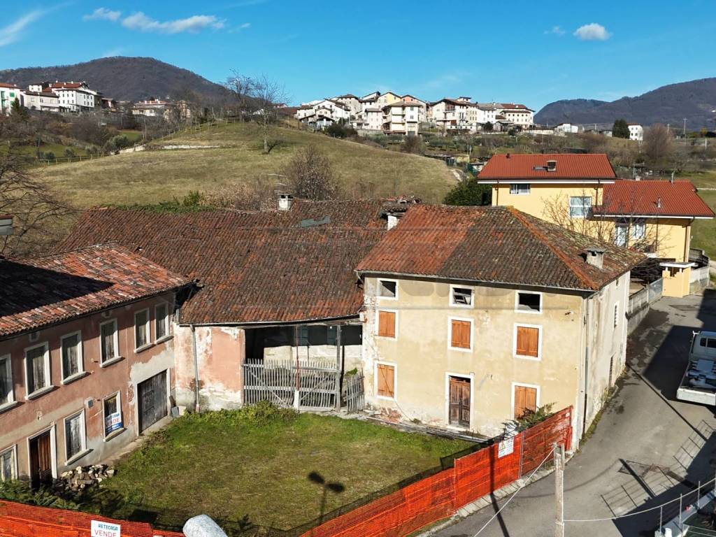 Villetta a schiera a Valdagno in Via Priara Castello, 42 - Foto 4