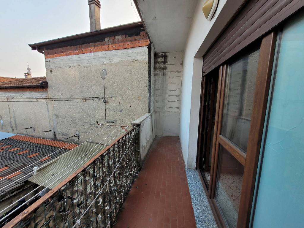 Appartamento a Lurate caccivio in Via Roma - Foto 5