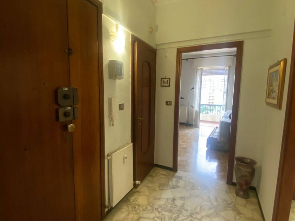 Appartamento a Genova in Via dell'Alloro, 23 - Foto 2