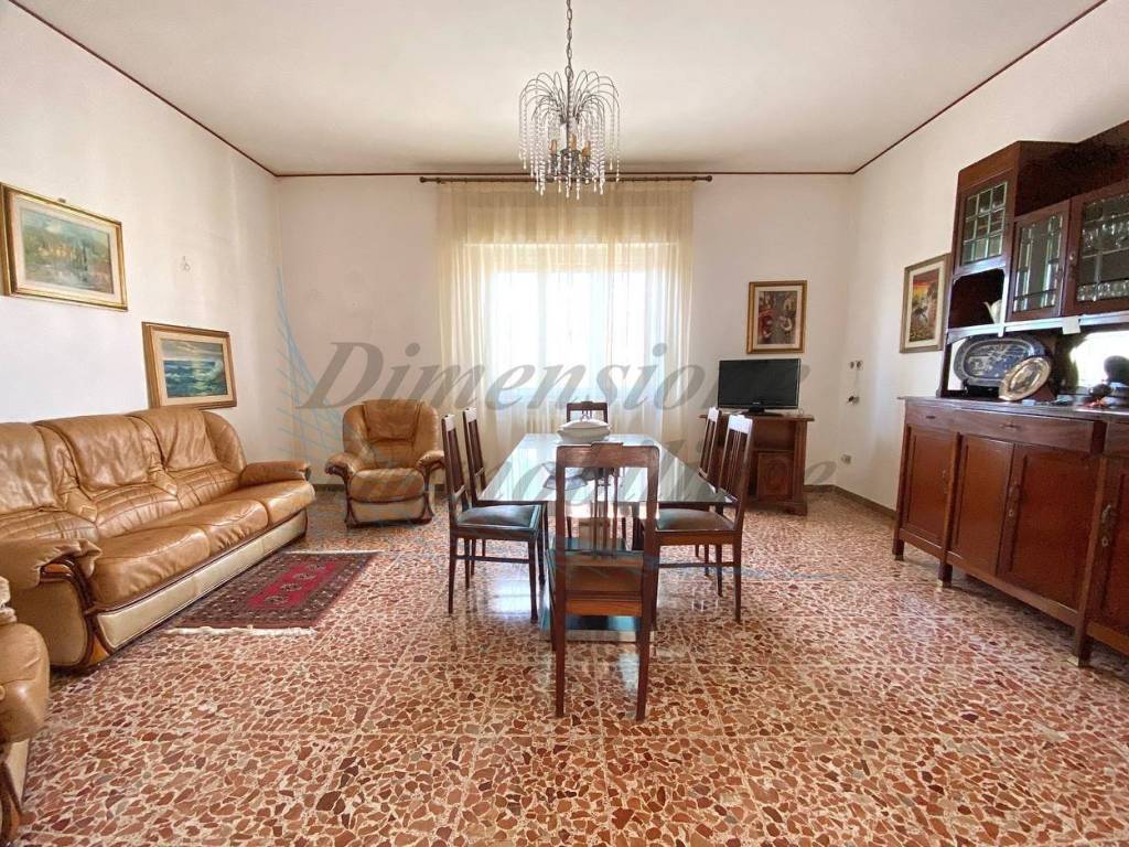Appartamento a Cecina in Via P. Galluppi, 4 - Foto 2