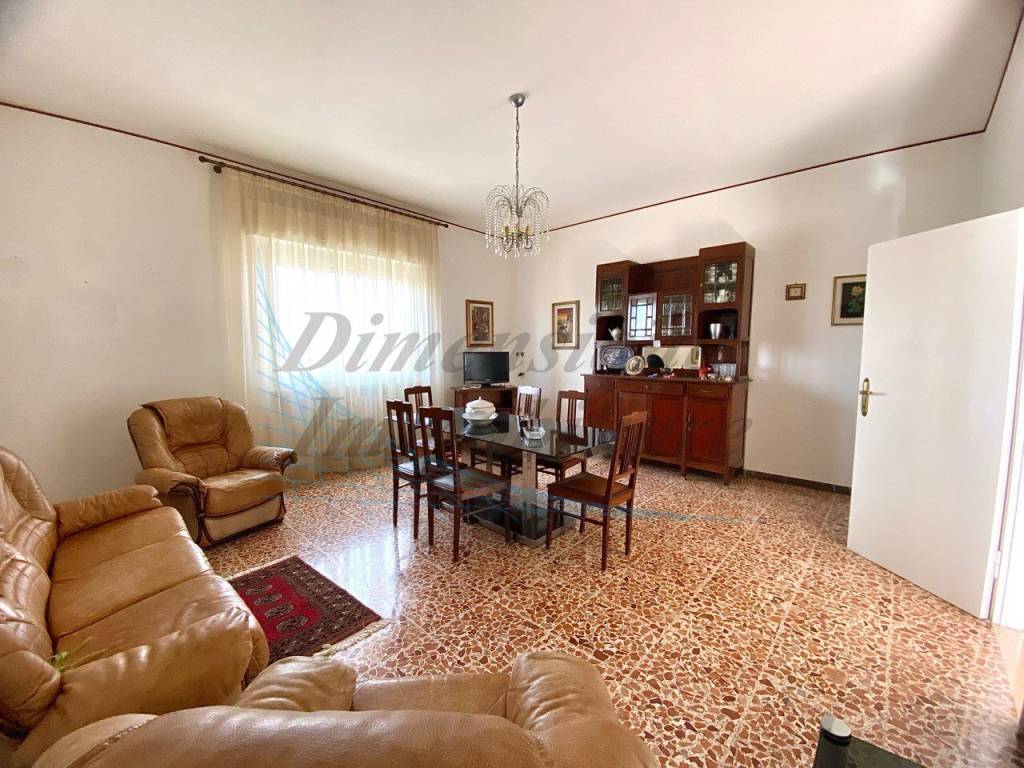 Appartamento a Cecina in Via P. Galluppi, 4 - Foto 3