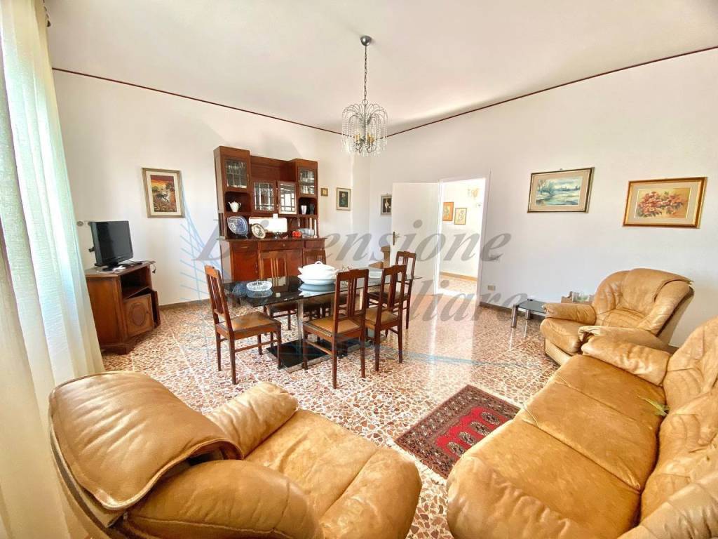 Appartamento a Cecina in Via P. Galluppi, 4 - Foto 4