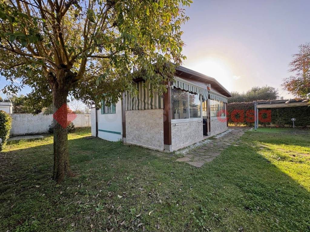 Villa a Terracina in RIVA DELLE MARGHERITE, 40 - Foto 4