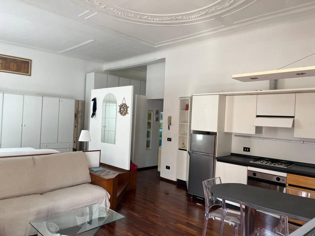 Appartamento a Gallarate in Via Achille Cadolini - Foto 5