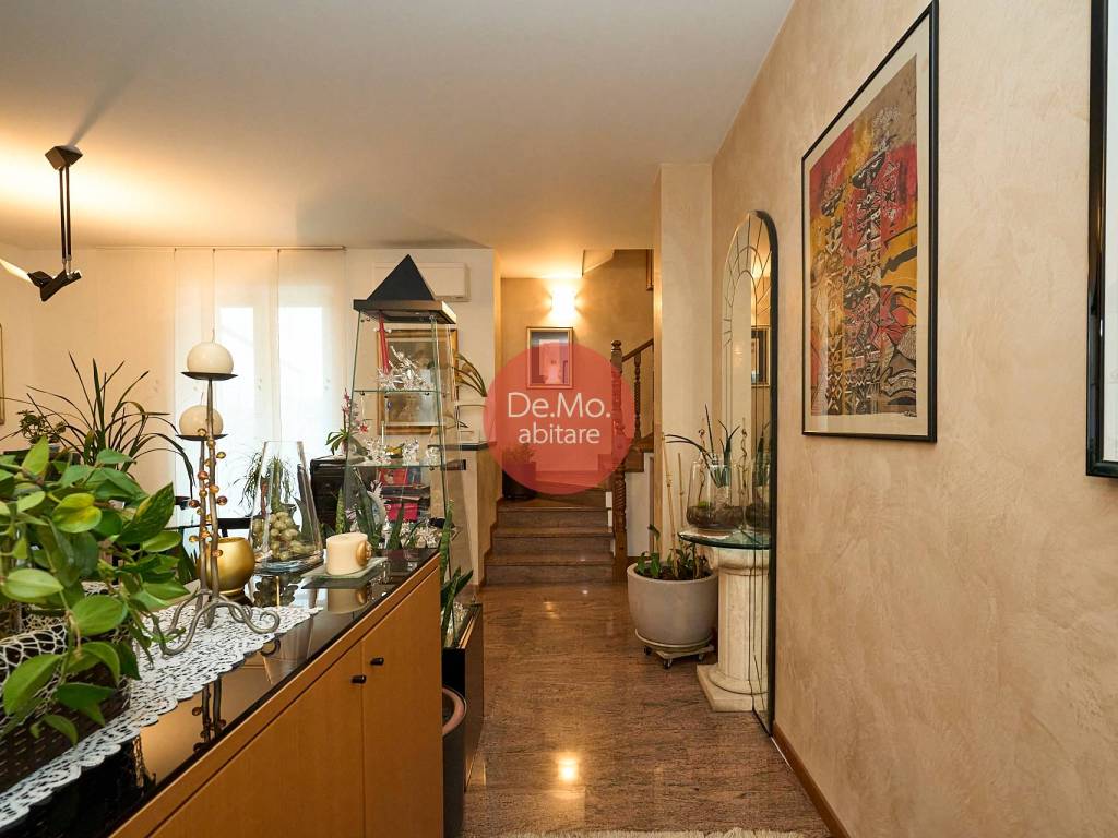 Villa a Giussano in Via Ugo Foscolo - Foto 5