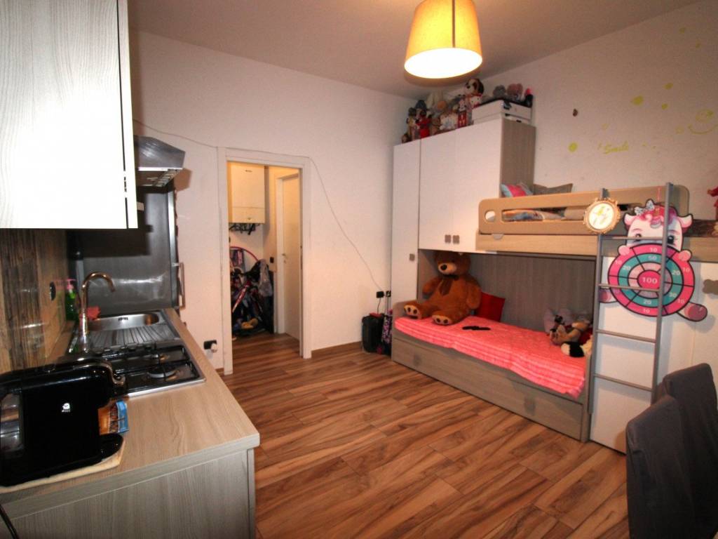Appartamento a Biassono in Via Ansperto da Biassono 34 - Foto 4