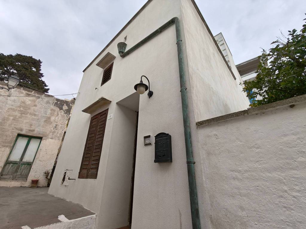 Casa indipendente a Matino in Via Sant'Ermete, 10 - Foto 2
