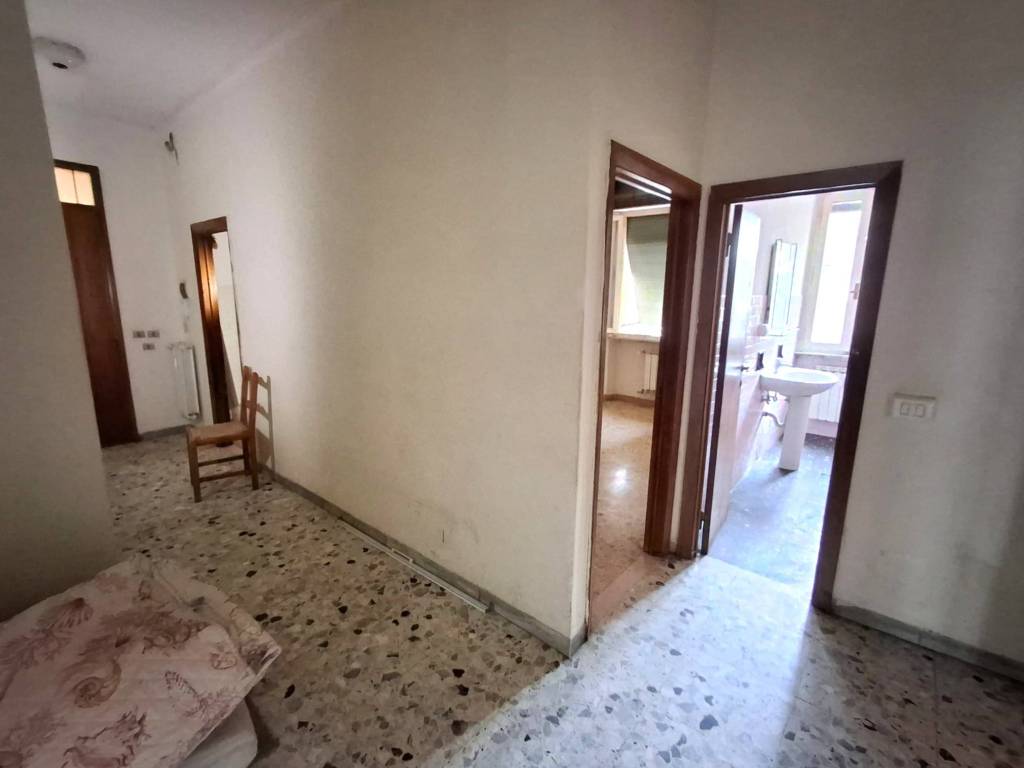 Appartamento a Arezzo in Via Benvenuto Cellini - Foto 4