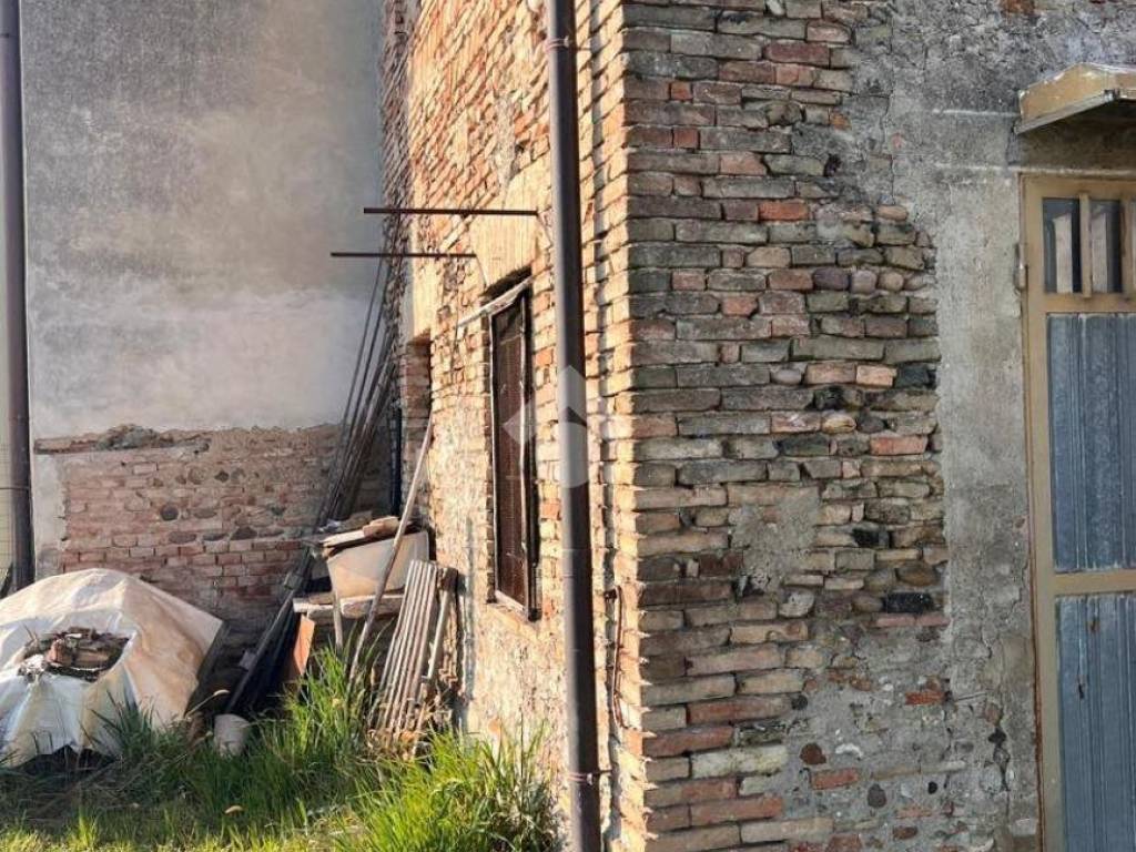 Rustico / casale a Ceresara in Piazza Castello, 25 - Foto 2