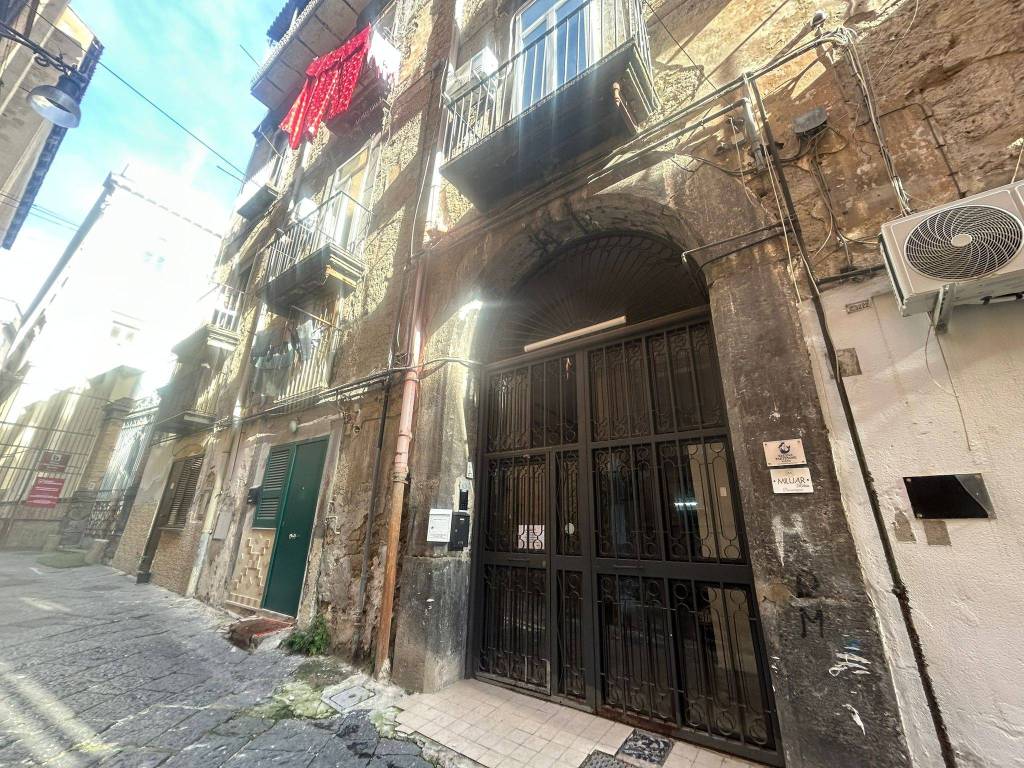 Appartamento a Napoli in Vico Donnaregina, 3 - Foto 4