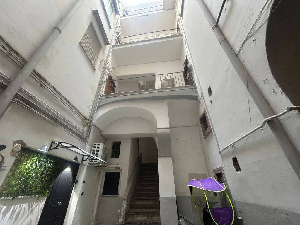 Appartamento a Napoli in Vico Donnaregina, 3 - Foto 5