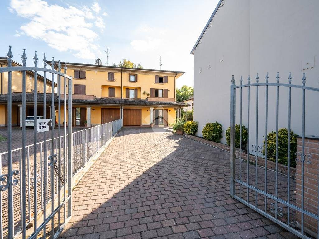Villa a Rio saliceto in Via castelli, 12 - Foto 3