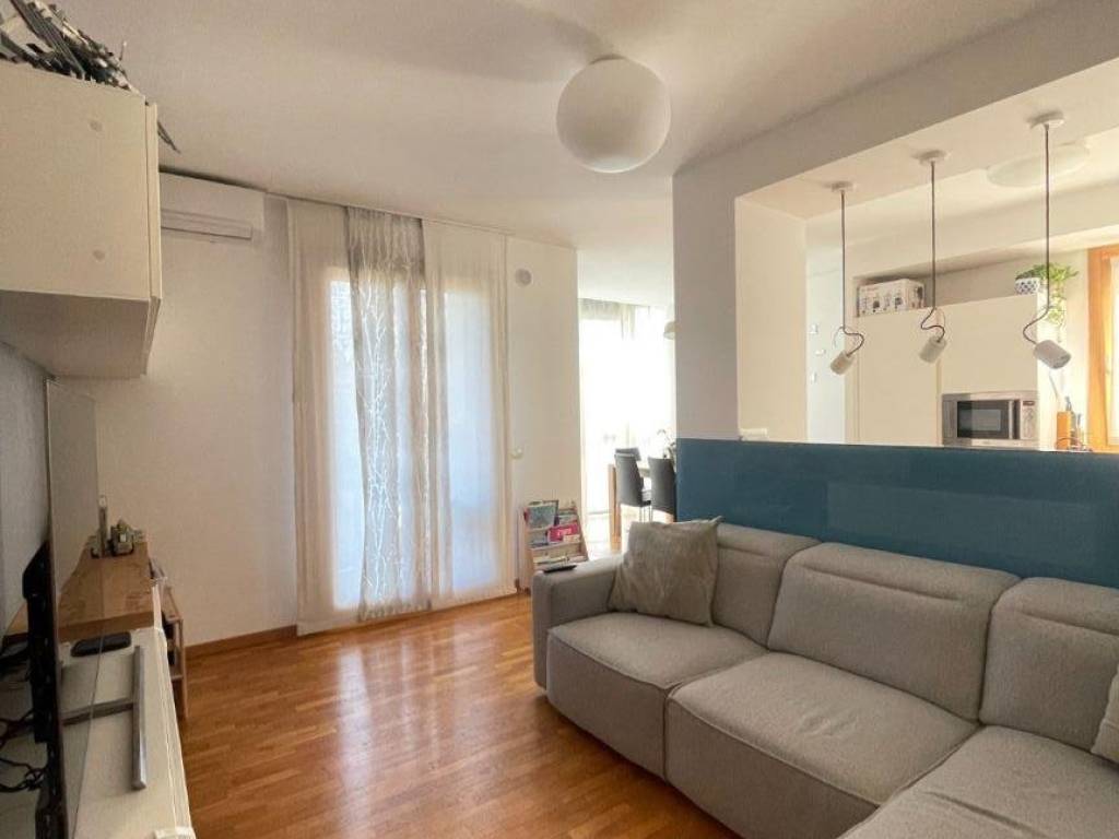 Appartamento a Piazzola sul brenta in Viale Silvestro Camerini, 6 - Foto 2