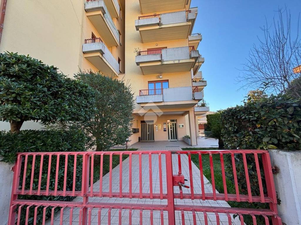 Appartamento a Castellalto in Via Ugo Foscolo, 13 - Foto 2