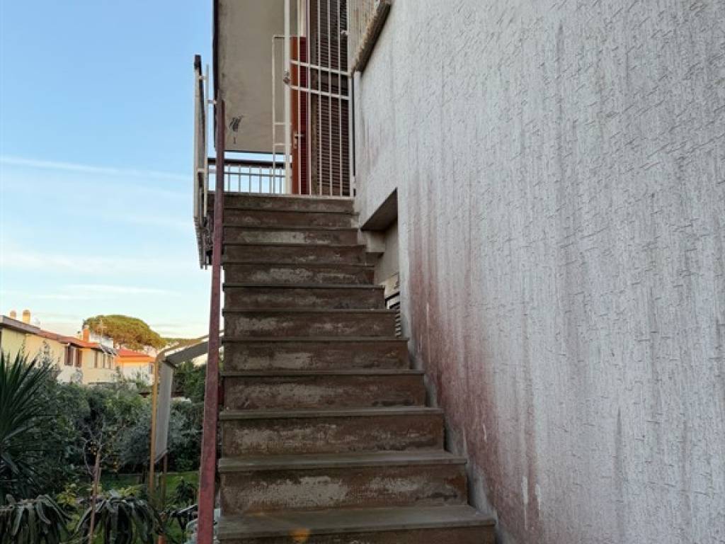 Villa a Anzio in Via Severino Ferrari - Foto 3