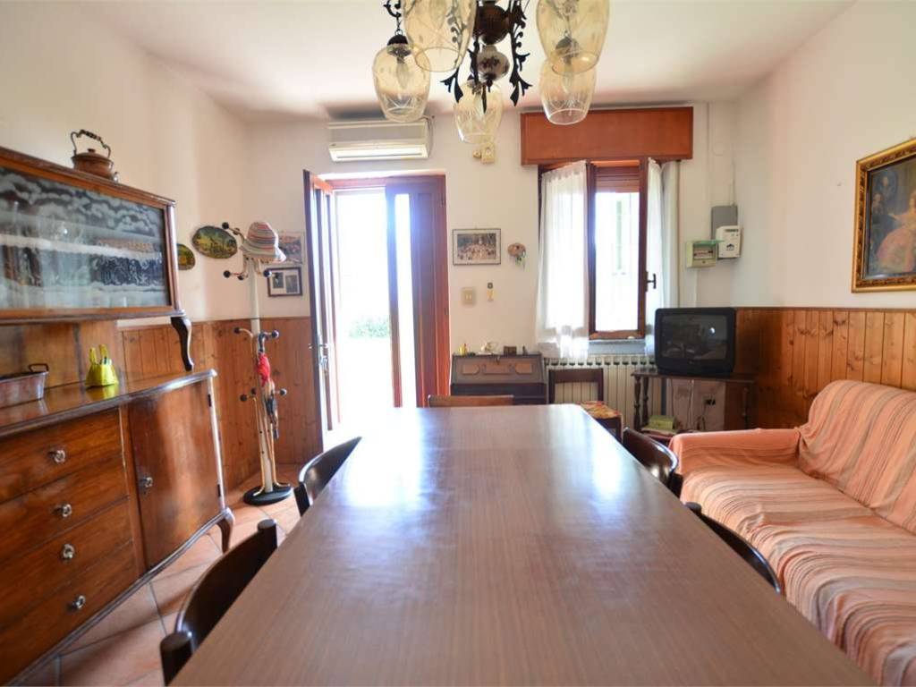 Casa indipendente a Chignolo po in Cascina Dossi, 12 - Foto 4