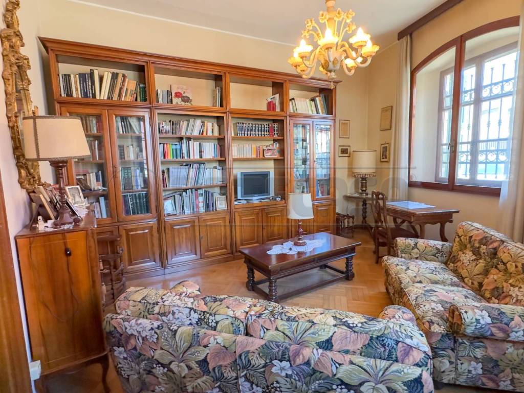 Villa a Palmanova in Via Cairoli, 12 - Foto 4