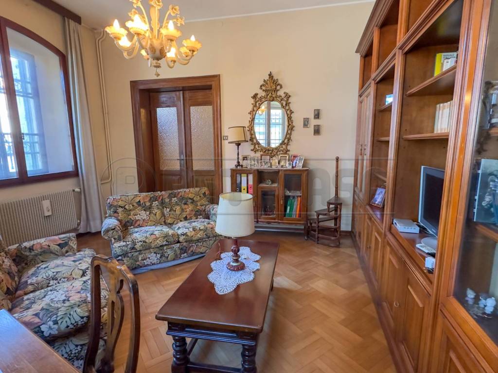Villa a Palmanova in Via Cairoli, 12 - Foto 5