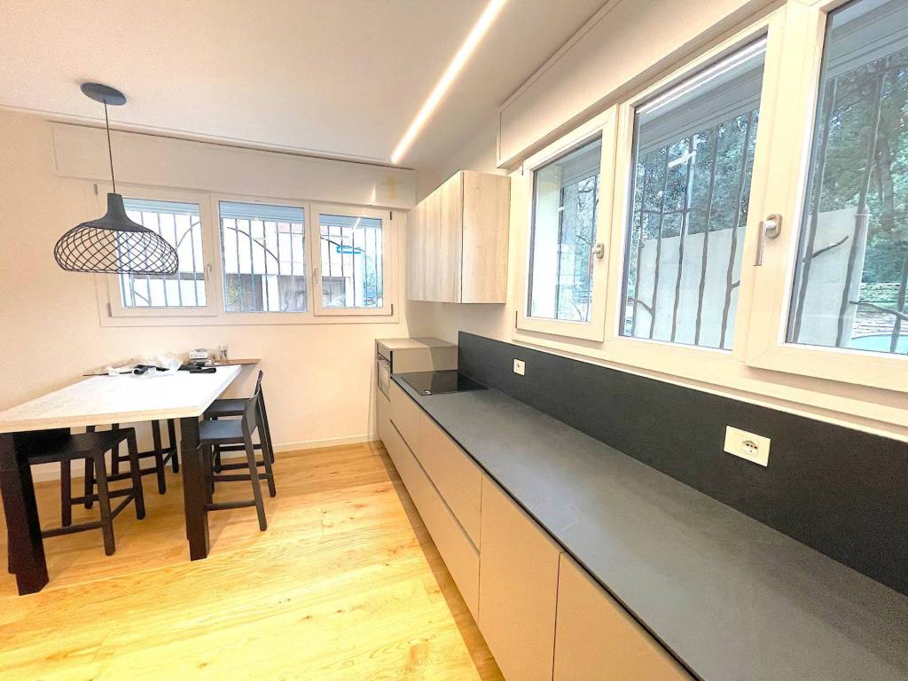 Appartamento a Treviso in PIAZZA MATTEOTTI - Foto 2