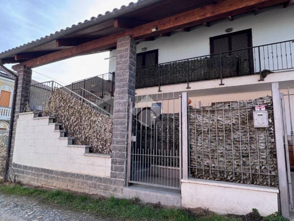 Rustico / casale a Rivoli in Via Rossano, 52 - Foto 3