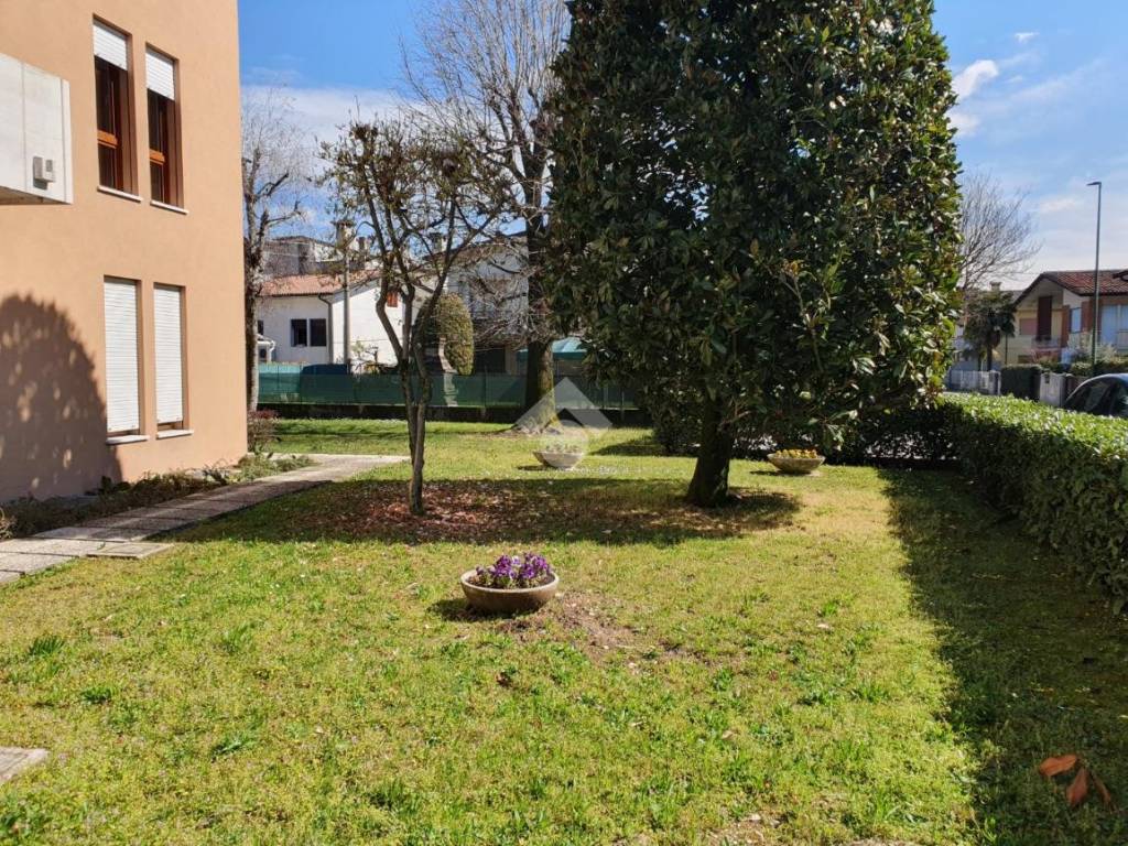 Appartamento a Castelfranco veneto in Via Ortigara, 10 - Foto 2
