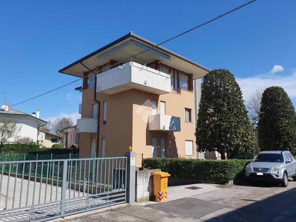 Appartamento a Castelfranco veneto in Via Ortigara, 10 - Foto 3