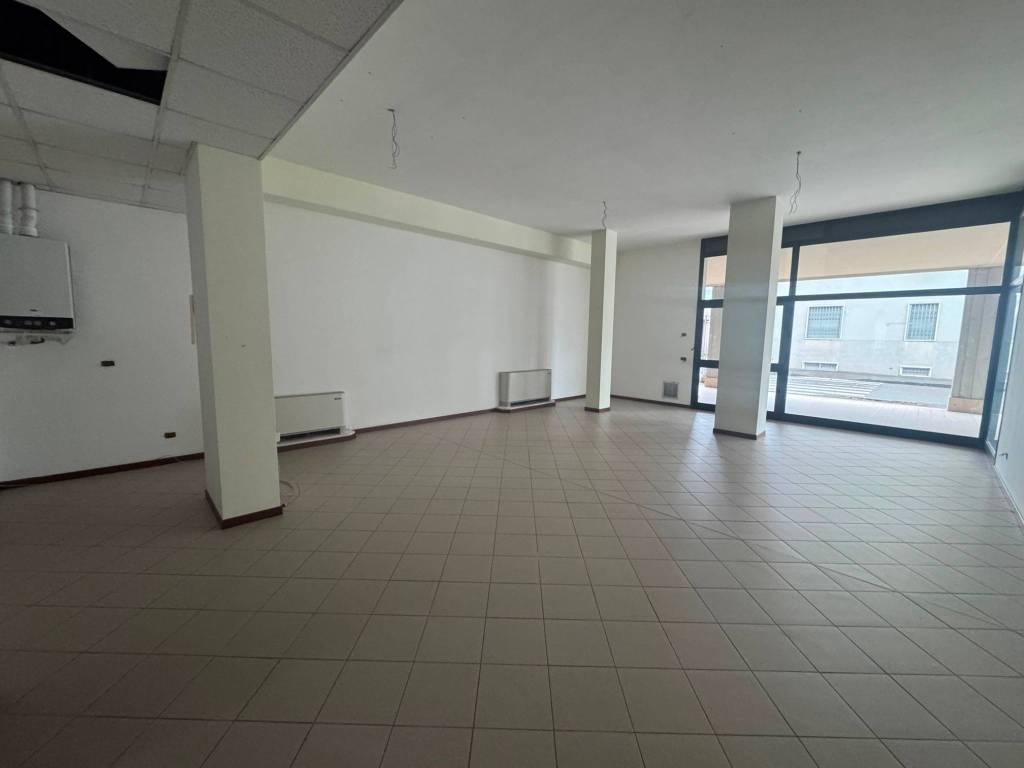 Immobile a Busto arsizio in Via Gorizia, 11 - Foto 2