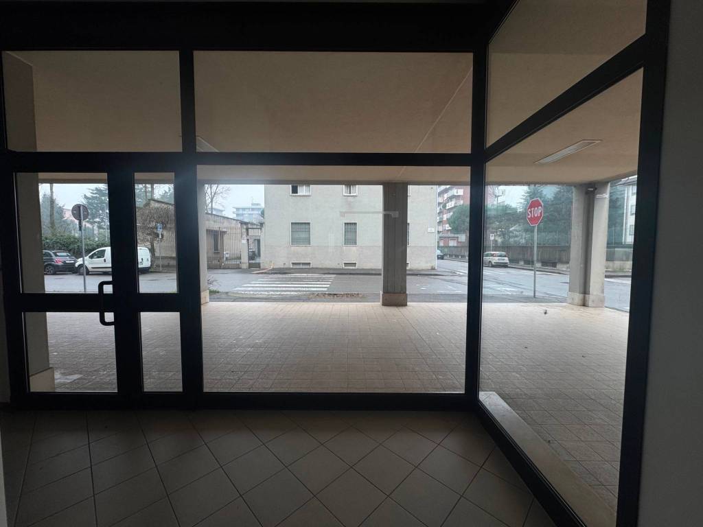 Immobile a Busto arsizio in Via Gorizia, 11 - Foto 3