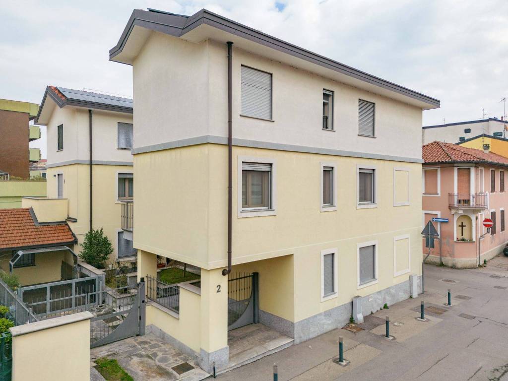 Appartamento a Cormano in Via Giacomo Matteotti, 2 - Foto 3