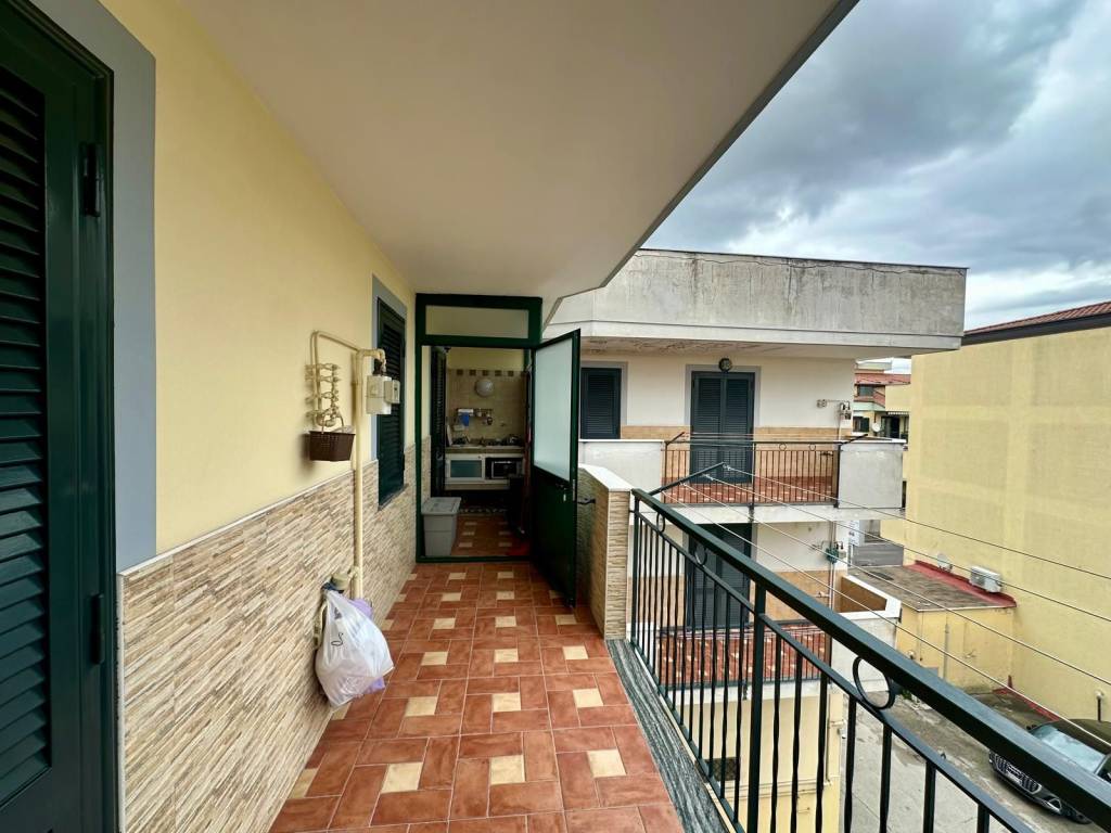 Appartamento a Giugliano in campania in Via Santa Rita da Cascia, 40 - Foto 2