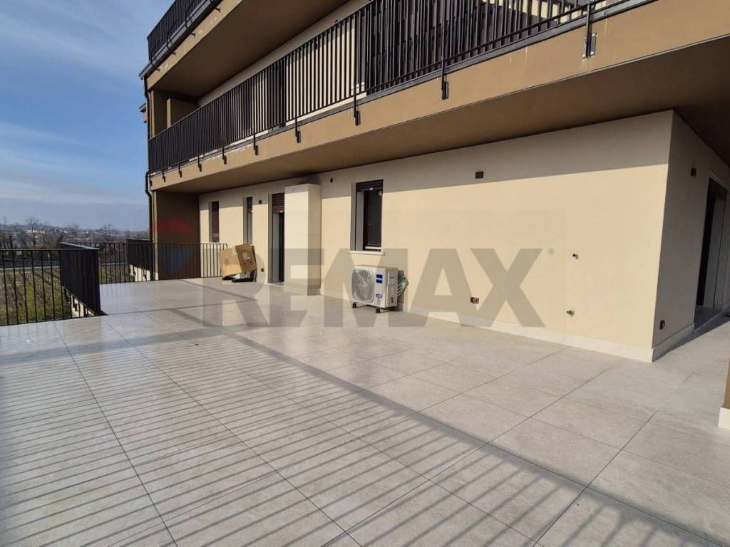 Appartamento a Peschiera del garda in Via Bell’Italia, 39 - Foto 4