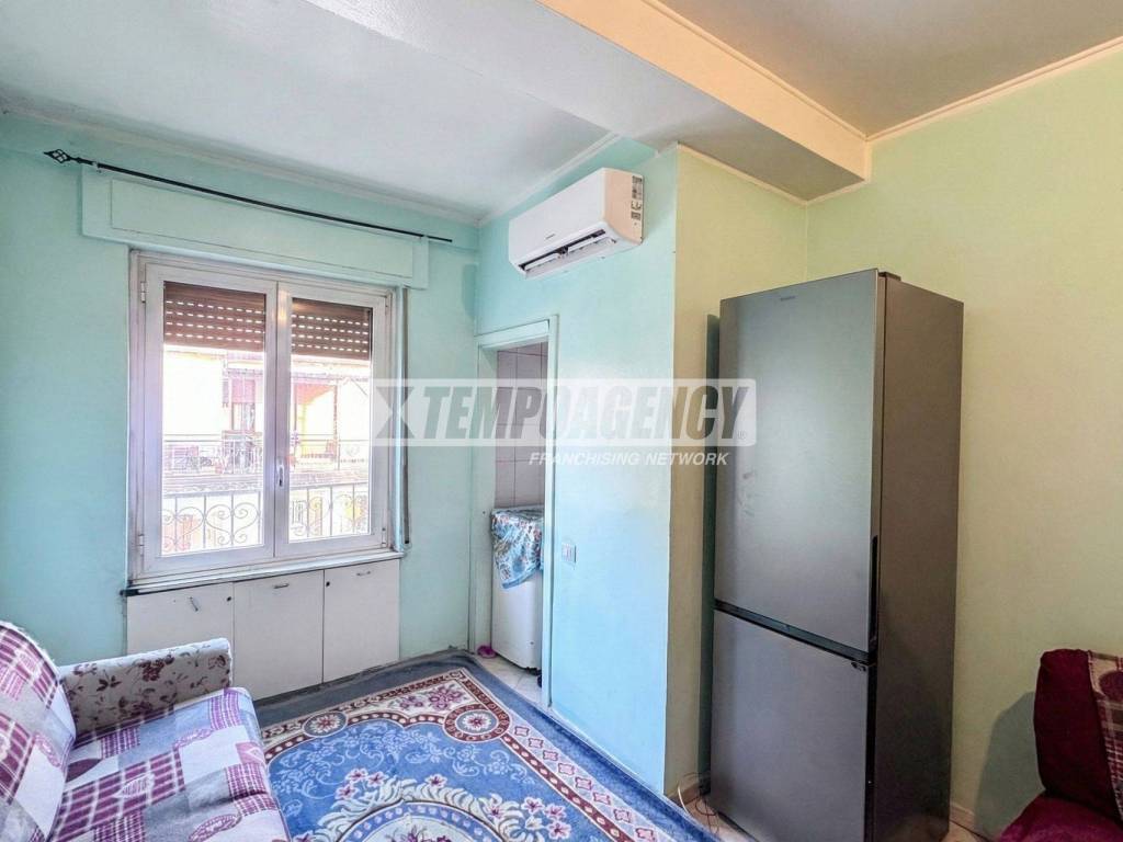 Appartamento a Garbagnate milanese in Via Valera, 115 - Foto 2