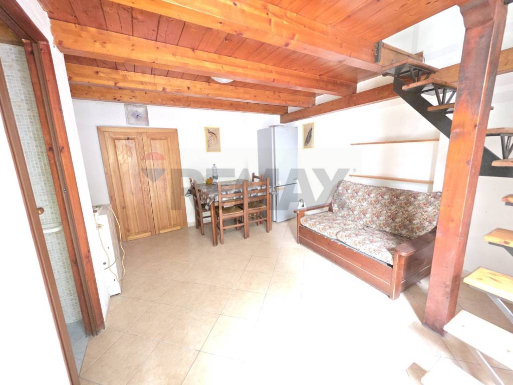 Casa indipendente a Catania in Piazza Niccolo' Machiavelli, 2 - Foto 2