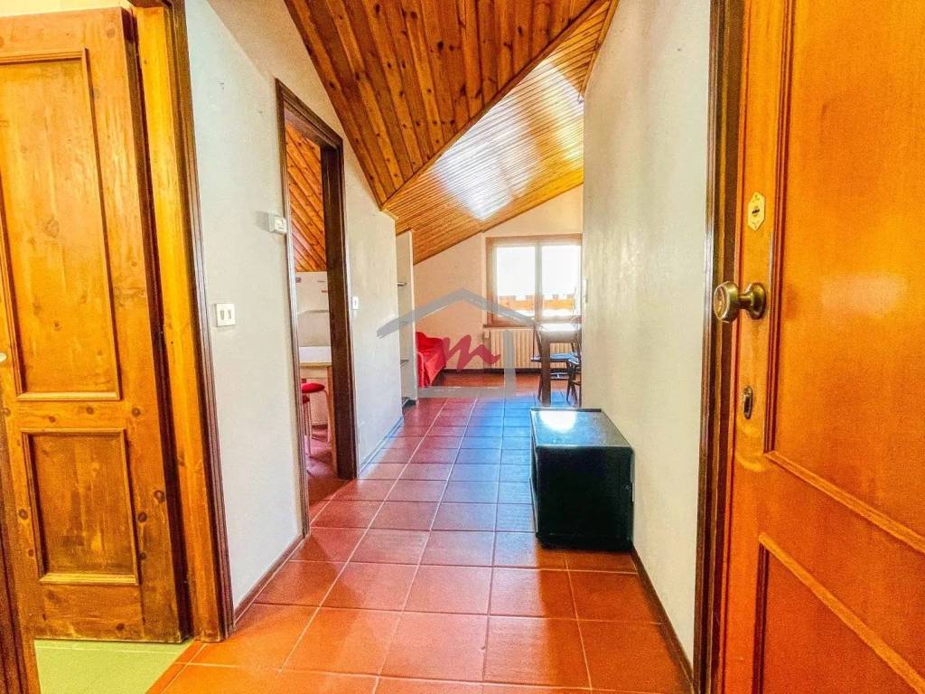 Appartamento a Bardonecchia in Via Giuseppe Verdi, 16 - Foto 3