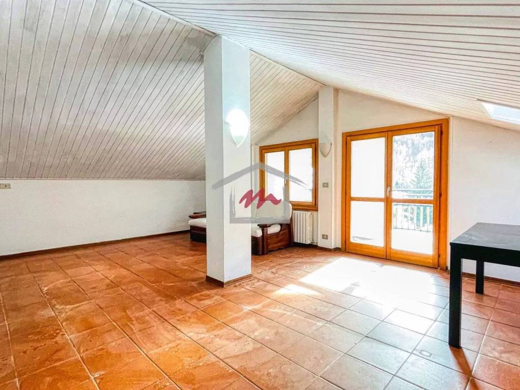 Appartamento a Bardonecchia in Via Giuseppe Verdi, 16 - Foto 4