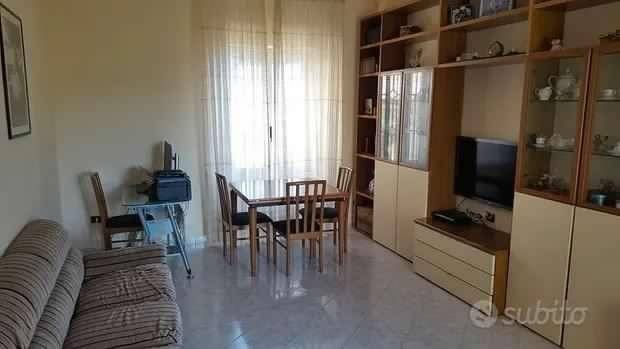 Appartamento a Catanzaro in Via degli Aragonesi - Foto 2