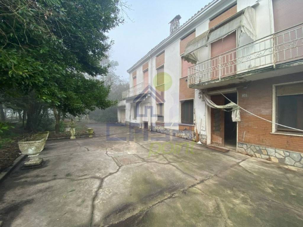 Casa indipendente a Gualtieri in via san giovanni - Foto 2