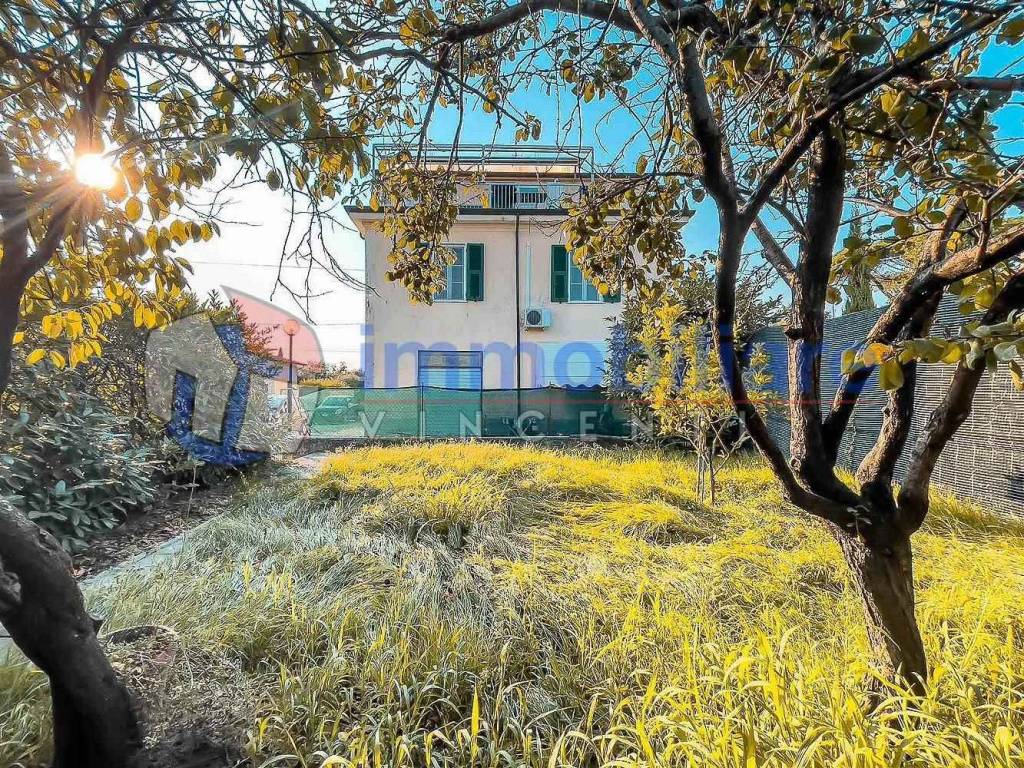 Appartamento a Sarzana - Foto 2