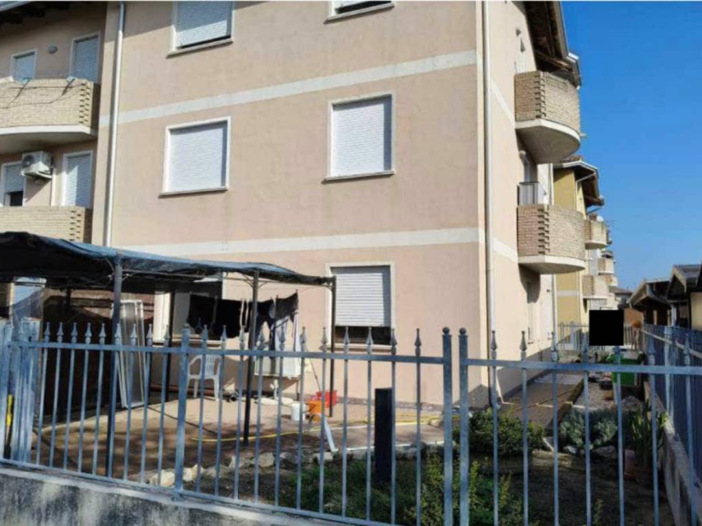 Appartamento a Taglio di po in Via Milano - Foto 2