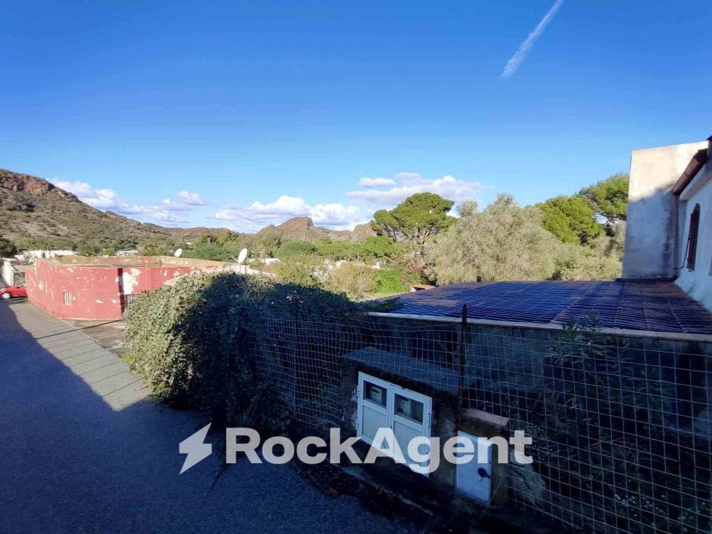 Appartamento a Lipari in Via Porto - Foto 2