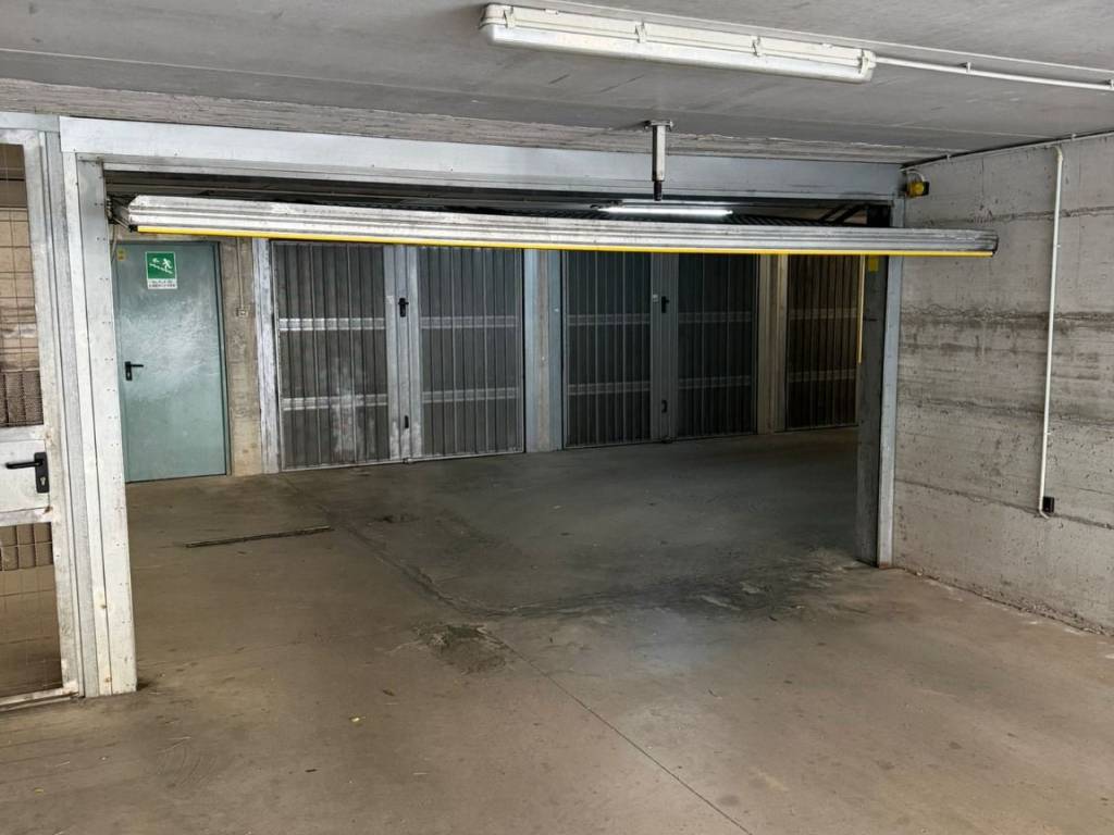 Box / garage a Genova in Via Alfredo Sandulli, 7 - Foto 4