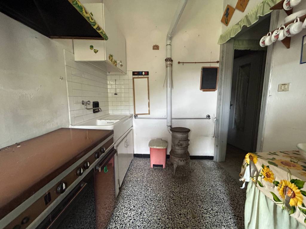 Casa indipendente a Osiglia in LOCALITà BARBERIS - Foto 4