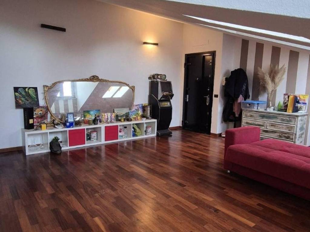 Attico / mansarda a Voghera in Via Luigi Barbieri, 232 - Foto 4