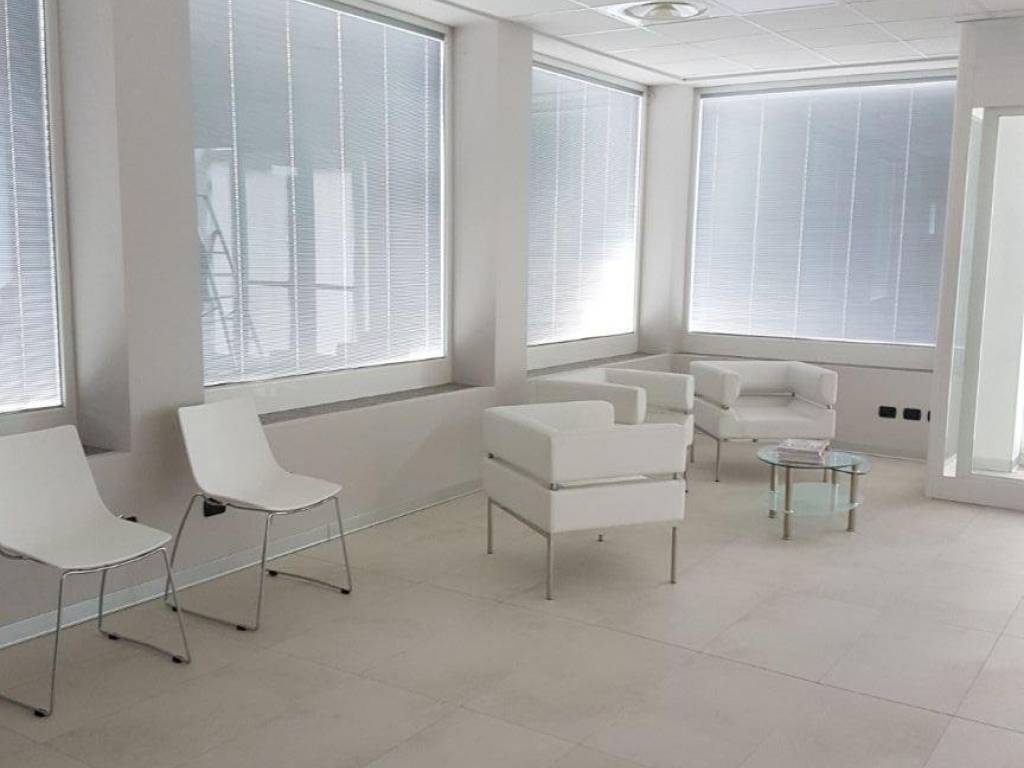 Immobile a Sesto calende in Piazzale Balzarini, 3 - Foto 4