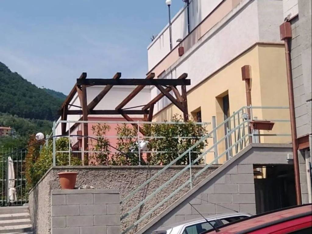 Appartamento a Genova in Via Rio Torbido No Number - Foto 4
