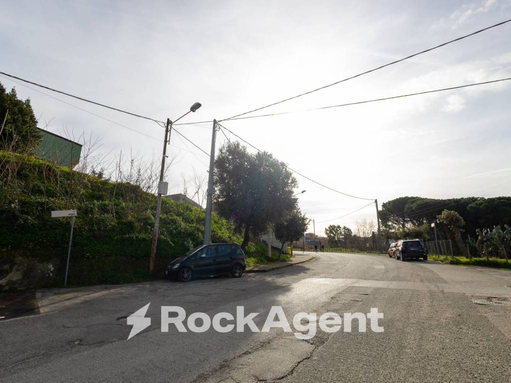 Terreno a Caraffa di catanzaro in Viale Antonio Gramsci - Foto 2