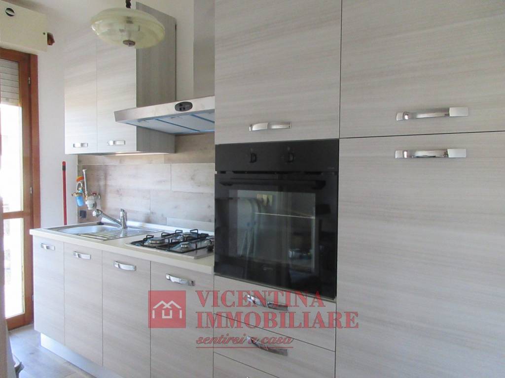 Appartamento a Vicenza in Viale anconetta - Foto 2